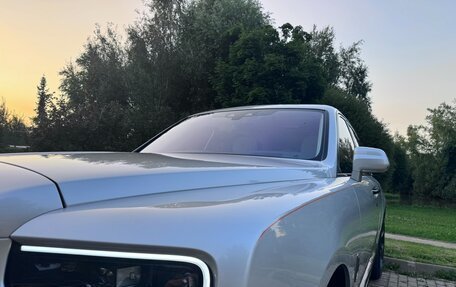 Rolls-Royce Cullinan, 2024 год, 37 000 000 рублей, 6 фотография