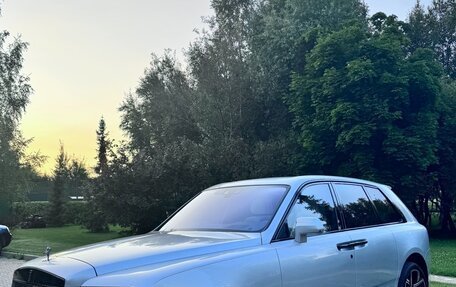 Rolls-Royce Cullinan, 2024 год, 37 000 000 рублей, 2 фотография