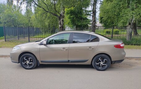 Renault Fluence I, 2012 год, 590 000 рублей, 2 фотография