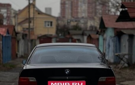BMW 3 серия, 1992 год, 650 000 рублей, 16 фотография