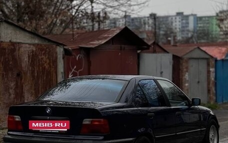 BMW 3 серия, 1992 год, 650 000 рублей, 14 фотография