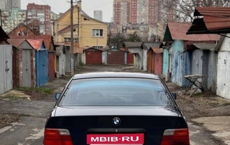 BMW 3 серия, 1992 год, 650 000 рублей, 27 фотография