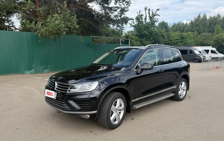 Volkswagen Touareg III, 2016 год, 2 900 000 рублей, 2 фотография
