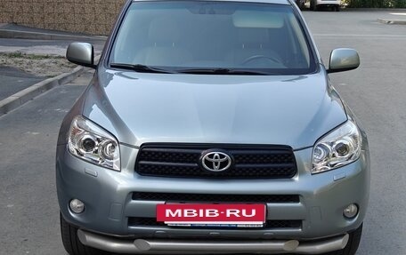 Toyota RAV4, 2006 год, 885 000 рублей, 2 фотография