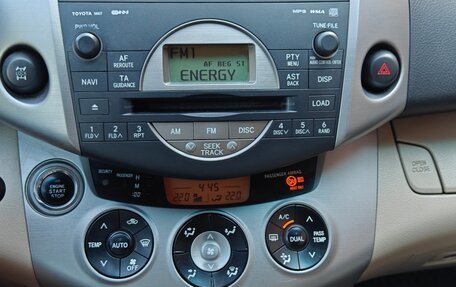 Toyota RAV4, 2006 год, 885 000 рублей, 21 фотография
