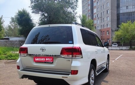 Toyota Land Cruiser 200, 2017 год, 7 950 000 рублей, 11 фотография