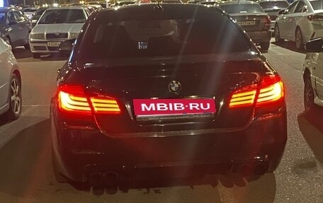 BMW 5 серия, 2011 год, 1 939 000 рублей, 2 фотография