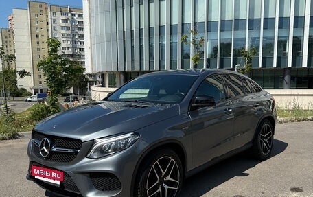 Mercedes-Benz GLE AMG, 2017 год, 4 500 000 рублей, 2 фотография