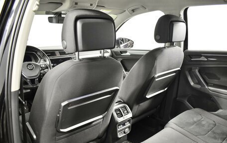Volkswagen Tiguan II, 2018 год, 3 814 900 рублей, 11 фотография