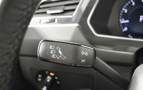 Volkswagen Tiguan II, 2018 год, 3 814 900 рублей, 16 фотография