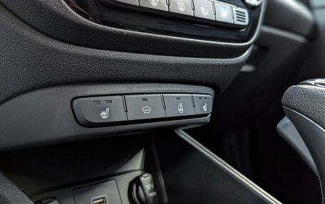 Hyundai Solaris II рестайлинг, 2019 год, 1 385 000 рублей, 23 фотография
