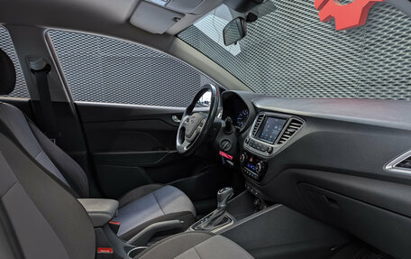 Hyundai Solaris II рестайлинг, 2019 год, 1 385 000 рублей, 28 фотография