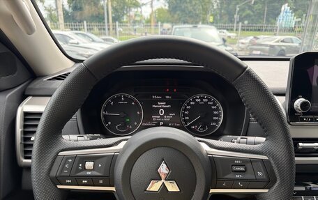 Mitsubishi L200, 2025 год, 5 490 000 рублей, 7 фотография