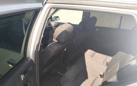 Volkswagen Golf IV, 2002 год, 310 000 рублей, 9 фотография