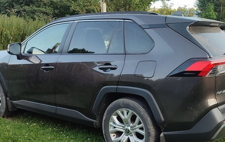Toyota RAV4, 2019 год, 2 750 000 рублей, 7 фотография