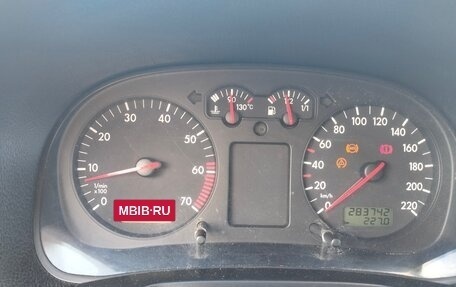 Volkswagen Golf IV, 2002 год, 310 000 рублей, 13 фотография