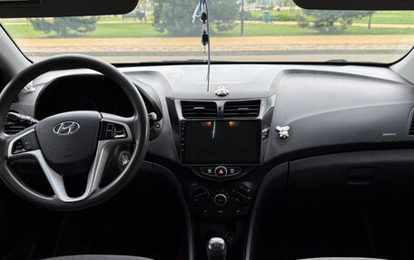 Hyundai Solaris II рестайлинг, 2013 год, 720 000 рублей, 8 фотография