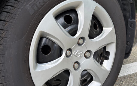 Hyundai Solaris II рестайлинг, 2013 год, 720 000 рублей, 16 фотография