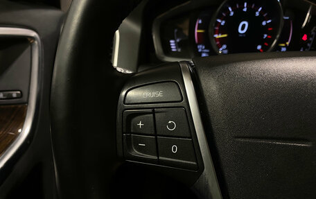 Volvo XC60 II, 2017 год, 1 999 000 рублей, 17 фотография