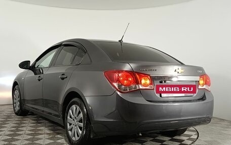 Chevrolet Cruze II, 2011 год, 830 000 рублей, 4 фотография