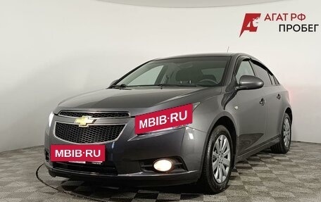 Chevrolet Cruze II, 2011 год, 830 000 рублей, 2 фотография