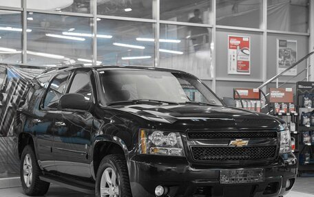 Chevrolet Tahoe III, 2008 год, 1 549 000 рублей, 3 фотография