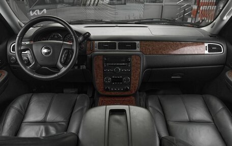 Chevrolet Tahoe III, 2008 год, 1 549 000 рублей, 7 фотография