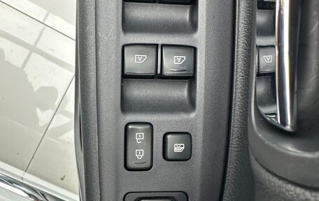Mitsubishi Outlander III рестайлинг 3, 2022 год, 2 000 000 рублей, 14 фотография