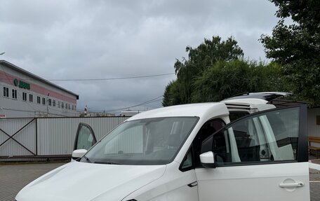 Volkswagen Caddy IV, 2016 год, 950 000 рублей, 2 фотография