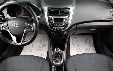 Hyundai Solaris II рестайлинг, 2016 год, 1 199 000 рублей, 7 фотография