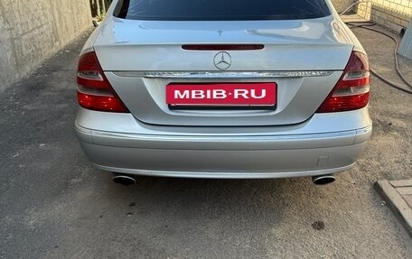 Mercedes-Benz E-Класс, 2005 год, 1 250 000 рублей, 5 фотография