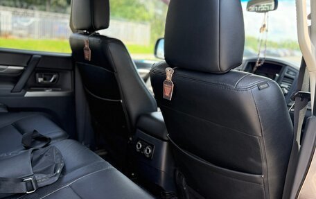 Mitsubishi Pajero IV, 2012 год, 2 100 000 рублей, 4 фотография