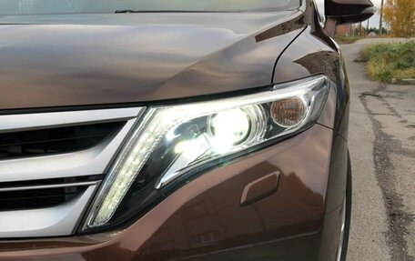 Toyota Venza I, 2013 год, 2 200 000 рублей, 2 фотография