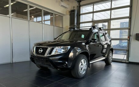 Nissan Terrano III, 2014 год, 1 000 000 рублей, 3 фотография