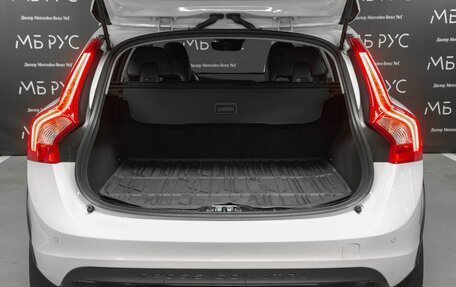 Volvo V60 Cross Country II, 2016 год, 2 400 000 рублей, 5 фотография