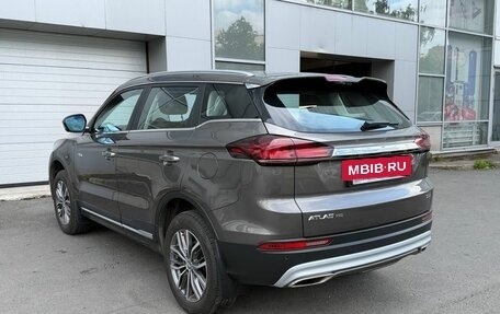 Geely Atlas, 2023 год, 2 200 000 рублей, 7 фотография