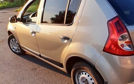 Renault Sandero I, 2010 год, 420 000 рублей, 4 фотография