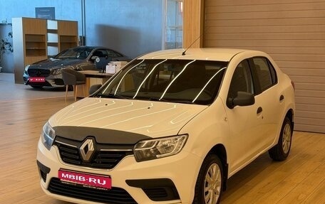 Renault Logan II, 2018 год, 599 000 рублей, 1 фотография