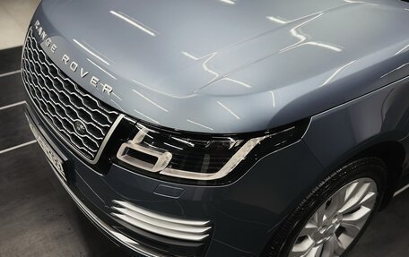 Land Rover Range Rover IV рестайлинг, 2018 год, 8 250 000 рублей, 3 фотография