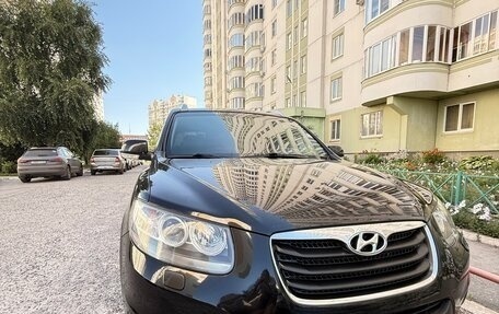 Hyundai Santa Fe III рестайлинг, 2010 год, 1 400 000 рублей, 2 фотография