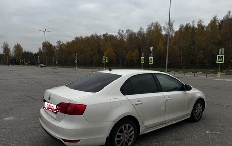 Volkswagen Jetta VI, 2011 год, 630 000 рублей, 6 фотография