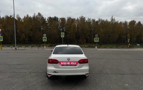 Volkswagen Jetta VI, 2011 год, 630 000 рублей, 5 фотография