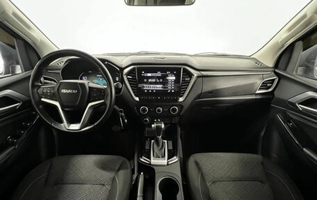 Isuzu D-Max, 2024 год, 3 150 000 рублей, 11 фотография