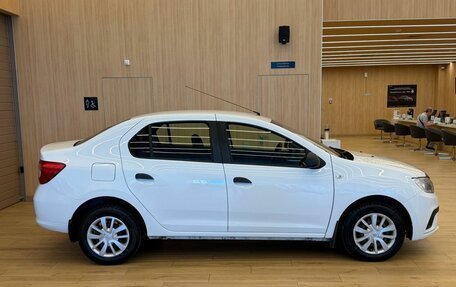 Renault Logan II, 2018 год, 599 000 рублей, 4 фотография