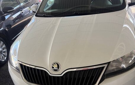 Skoda Rapid I, 2014 год, 800 000 рублей, 4 фотография