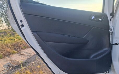 Peugeot 308 II, 2009 год, 600 000 рублей, 20 фотография