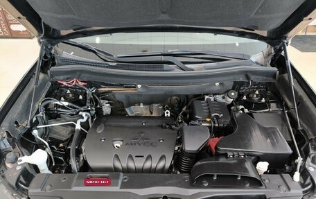 Mitsubishi Outlander III рестайлинг 3, 2016 год, 2 200 000 рублей, 11 фотография
