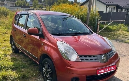 Nissan Note II рестайлинг, 2007 год, 600 000 рублей, 1 фотография