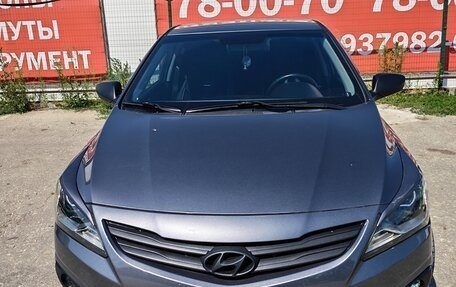Hyundai Solaris II рестайлинг, 2014 год, 770 000 рублей, 1 фотография
