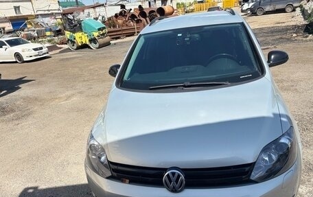 Volkswagen Golf Plus II, 2012 год, 800 000 рублей, 5 фотография